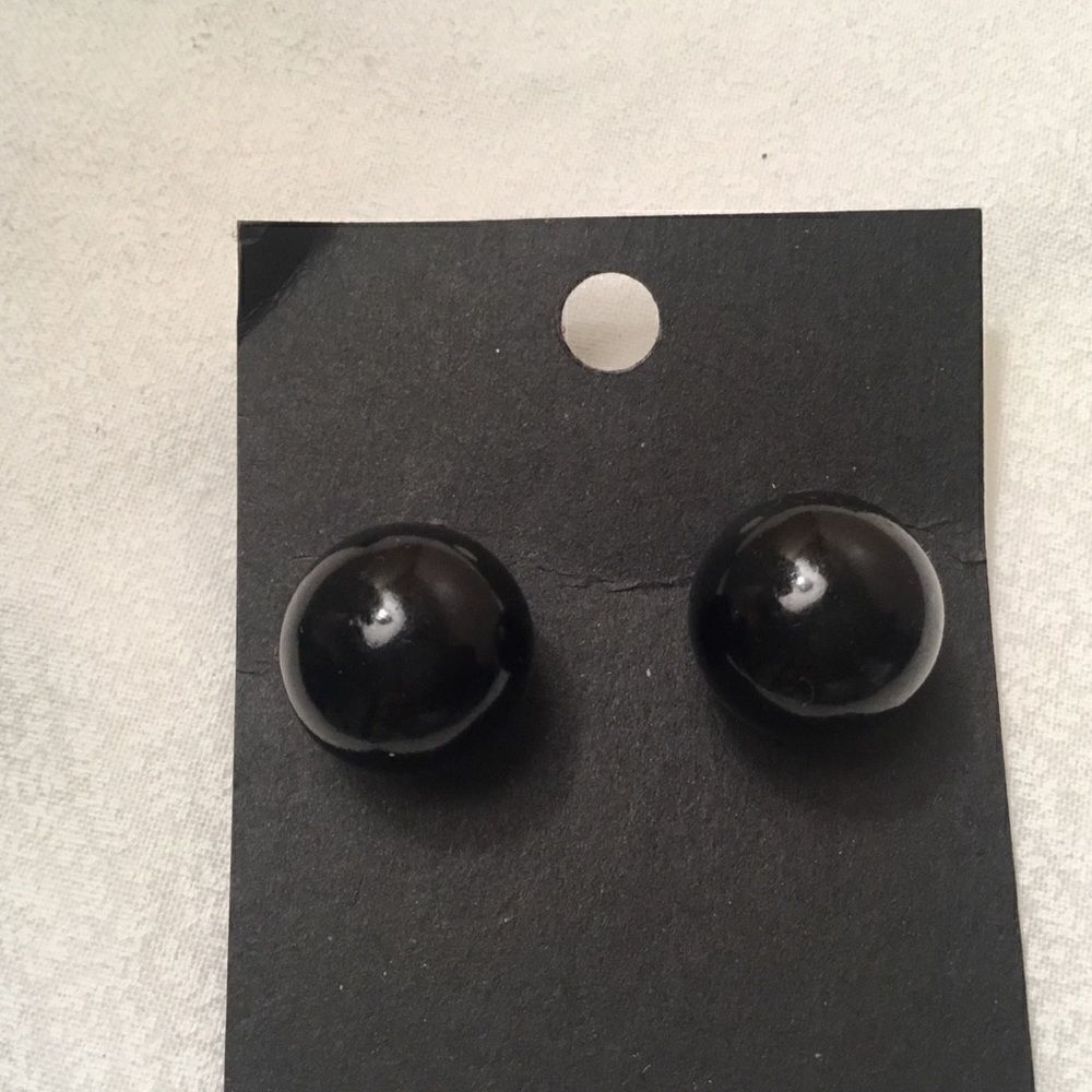 Lightweight Black Ball Earrings 